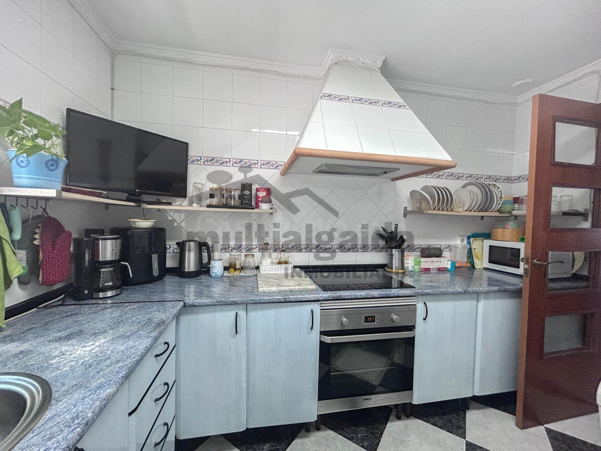 ESTUPENDA CASA EN NUEVA ANDALUCIA - foto 5