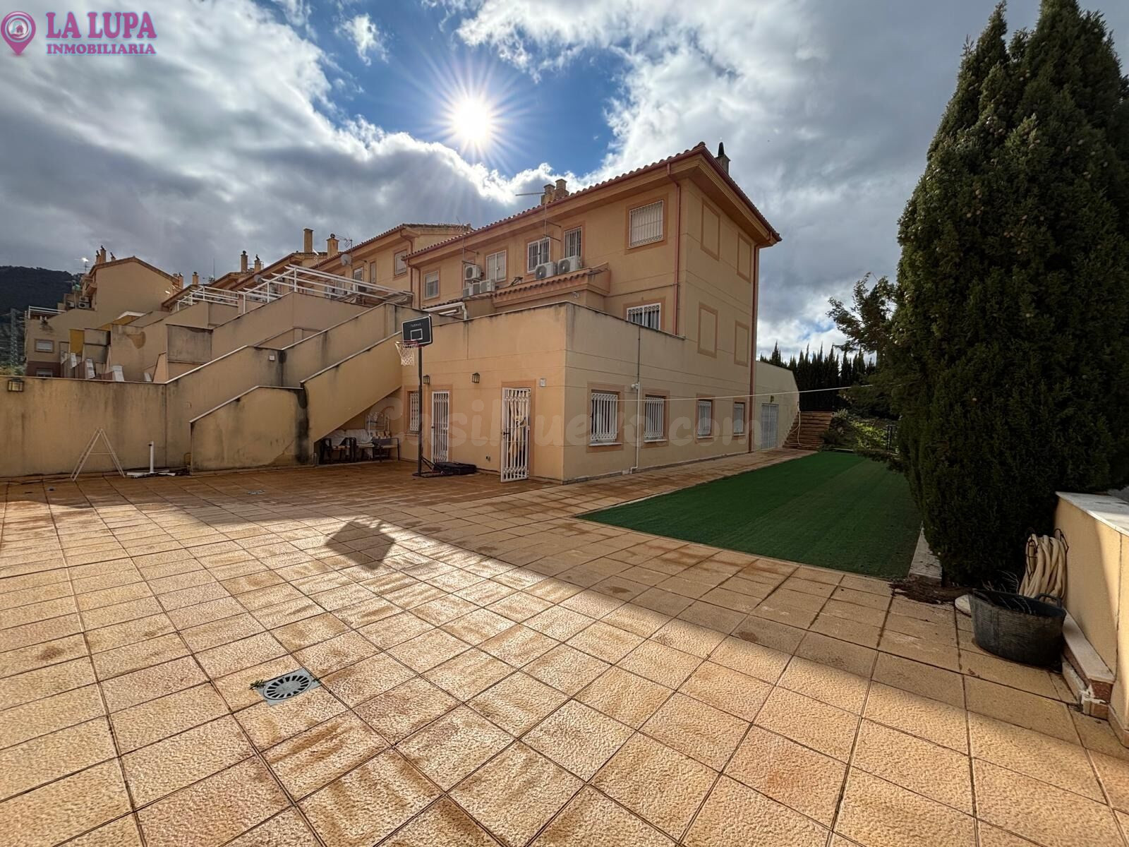 ¡¡¡ MAGNIFICO CHALET ADOSADO EN VENTA EN URBANIZACION PRIVAD - foto 4