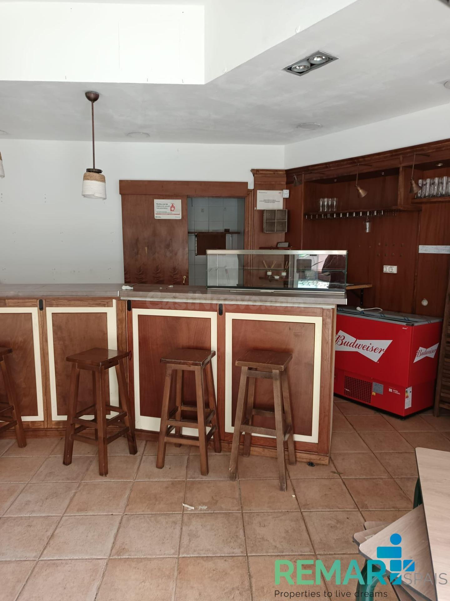 ✨ Encantador local esquinero con gran proyección comercial✨ - foto 4