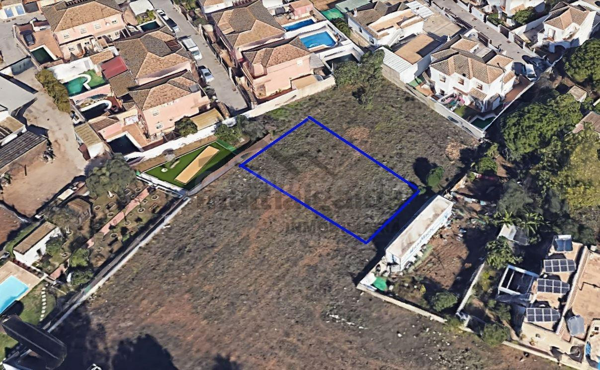 TERRENO URBANO EN ROMPESERONES