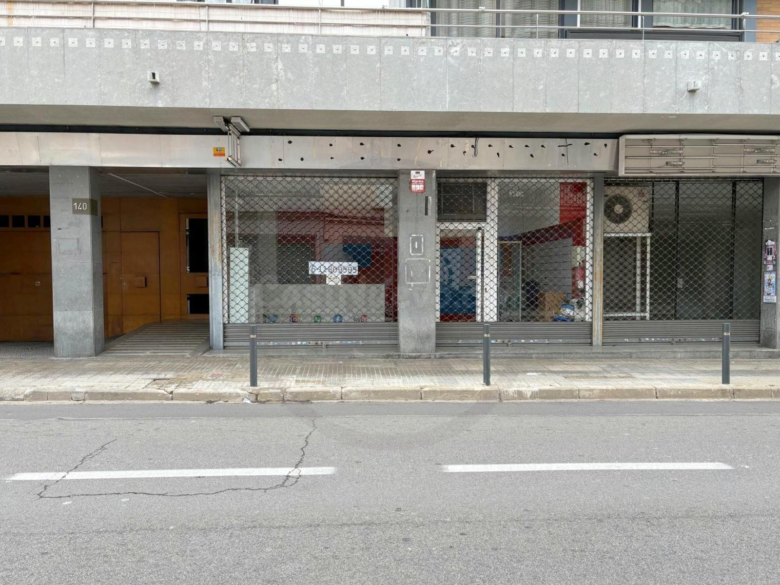 Local comercial 70m² en alquiler - Sant Pere - foto 4