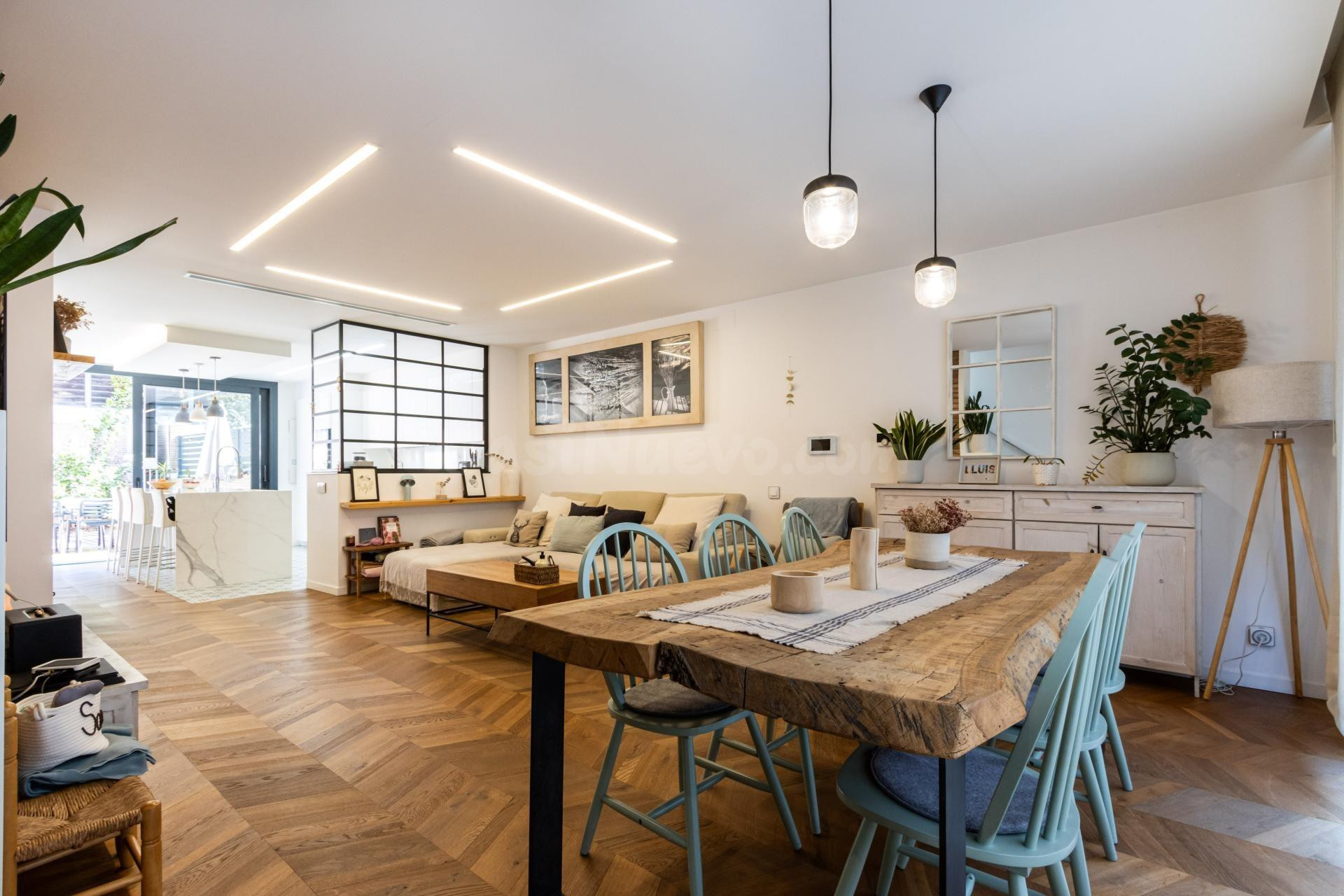 CASA SEMINUEVA PASSIVE HOUSE CON GARAJE Y JARDÍN - foto 4