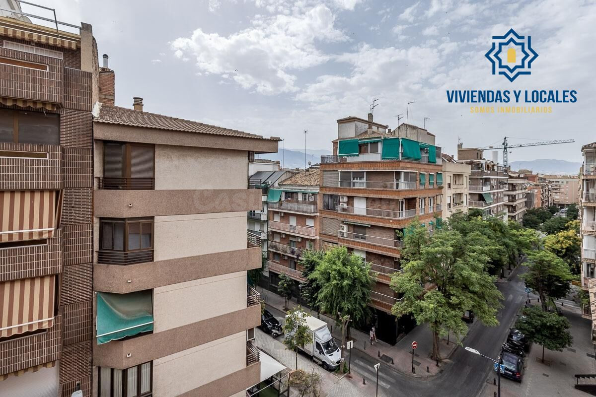 LUMINOSO PISO EN PLANTA ALTA EN ZONA FÍGARES - foto 4