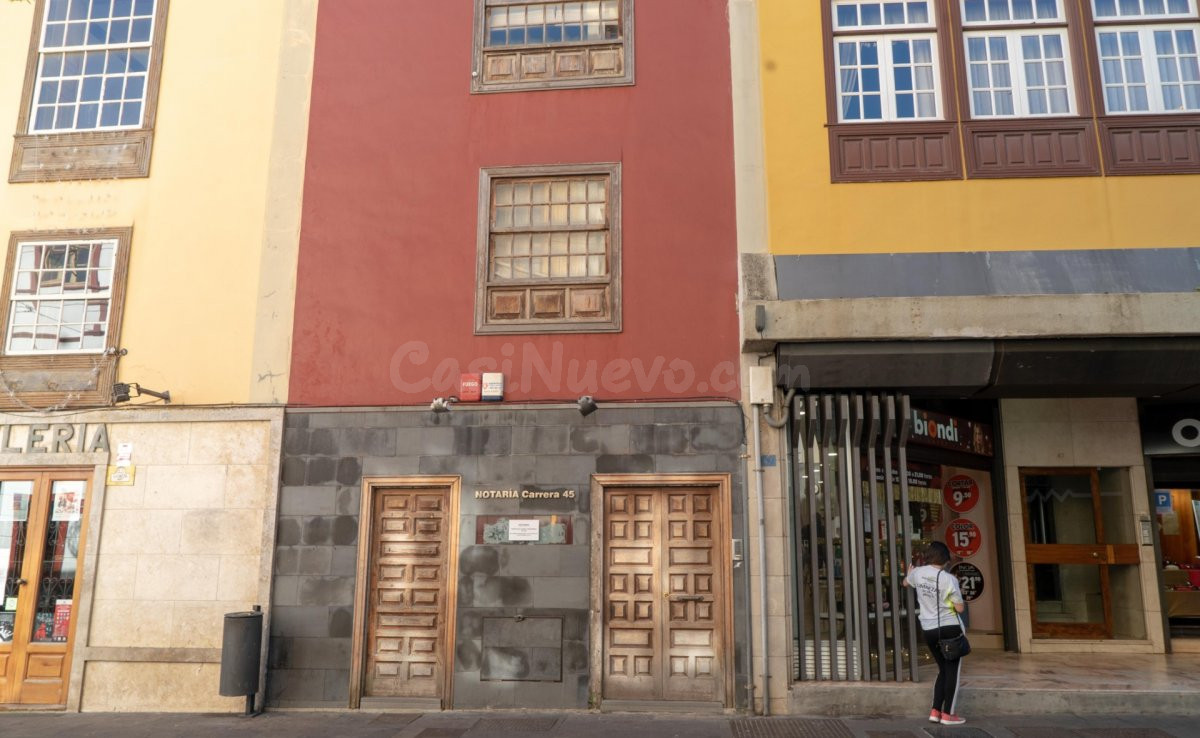EDIFICIO DE OFICINAS