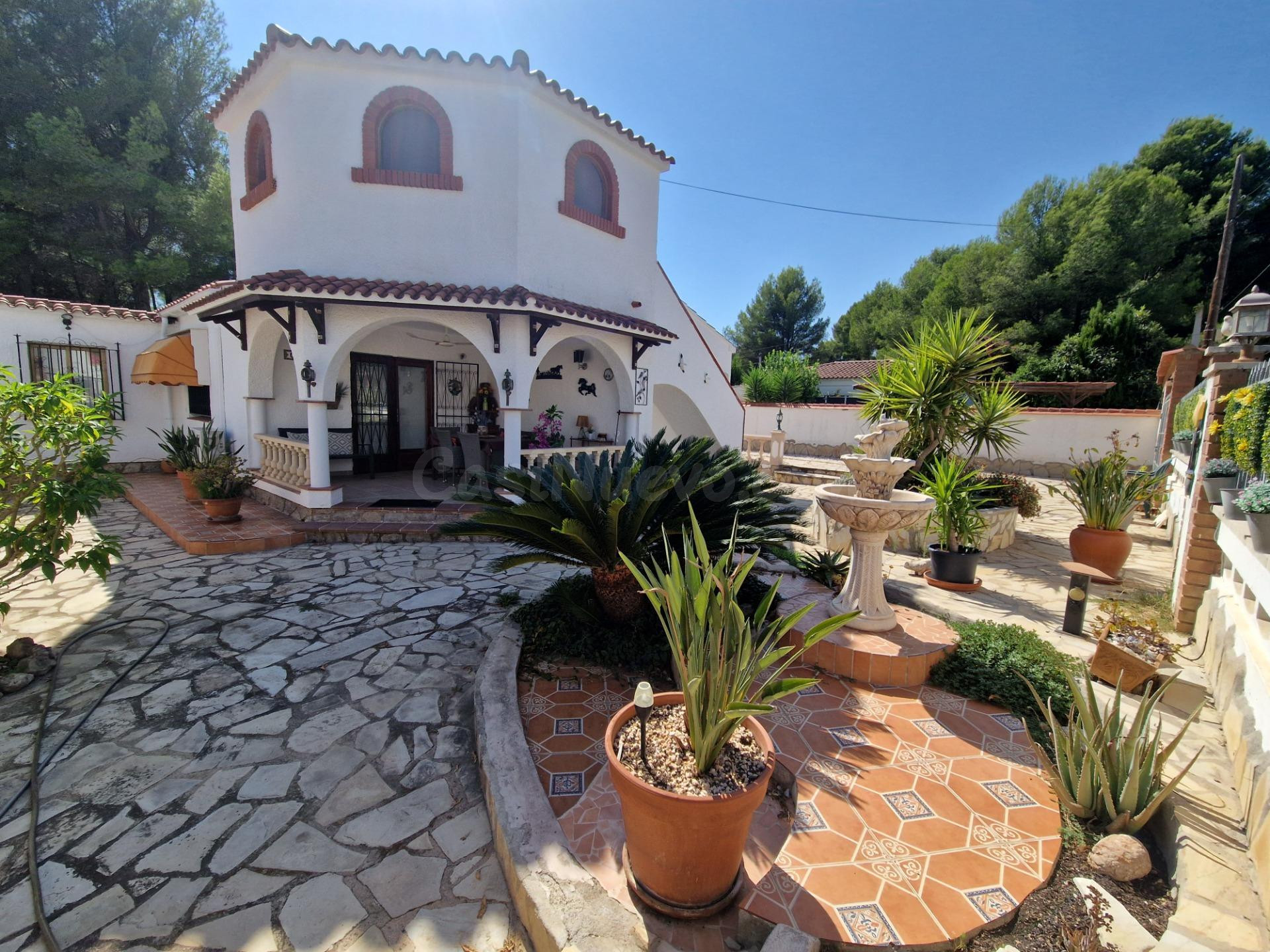 Encantadora vivienda unifamiliar en una tranquila zona cercana a la playa - foto 2
