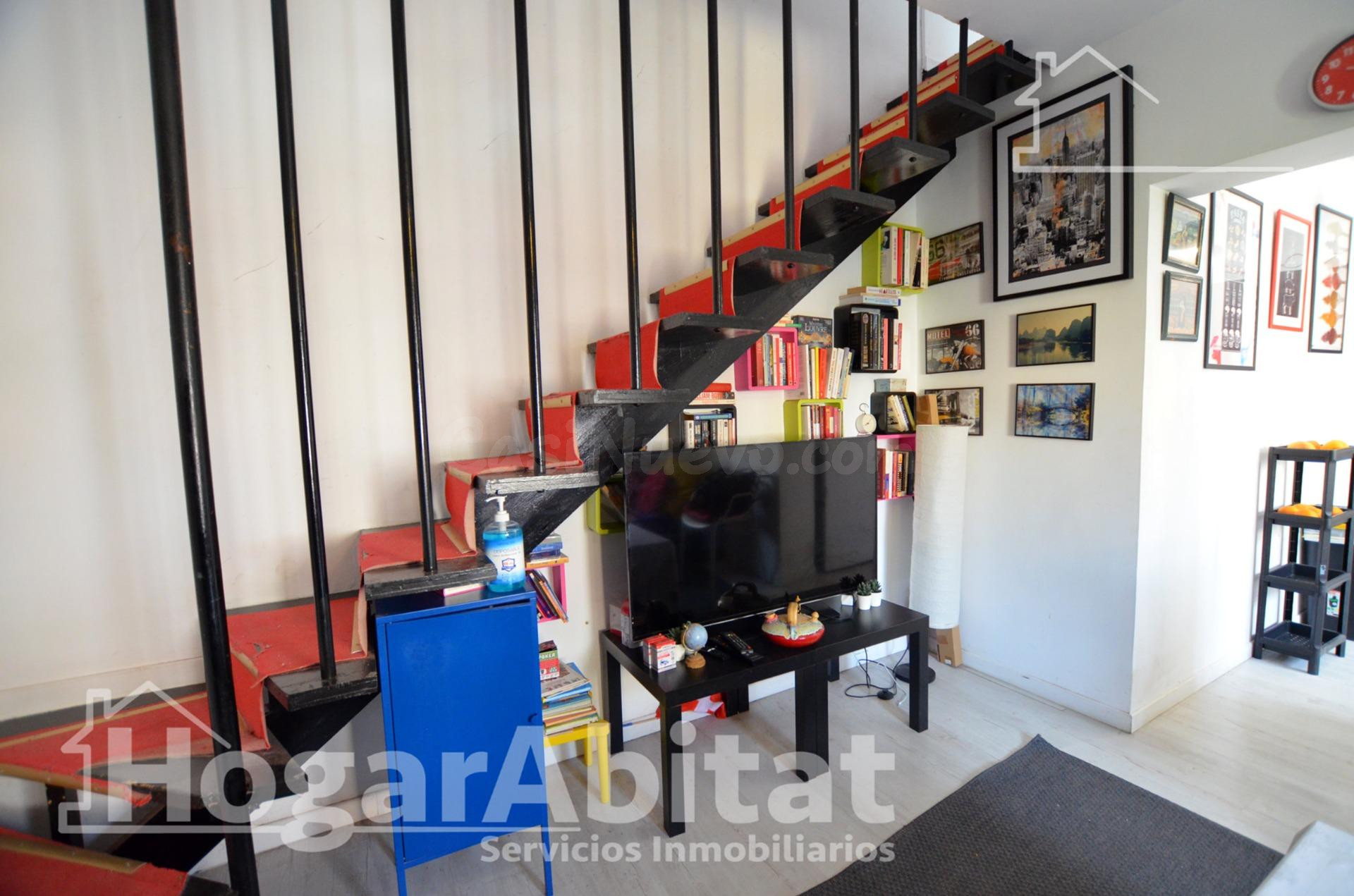 REFORMADO Y ACOGEDOR CON TERRAZA - foto 4