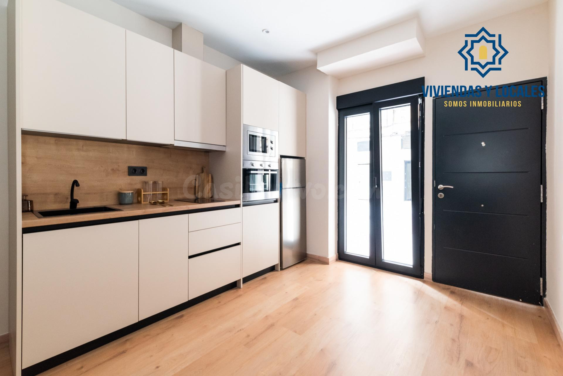 Vivienda reformada a estrenar con vestidor en pleno centro! - foto 4