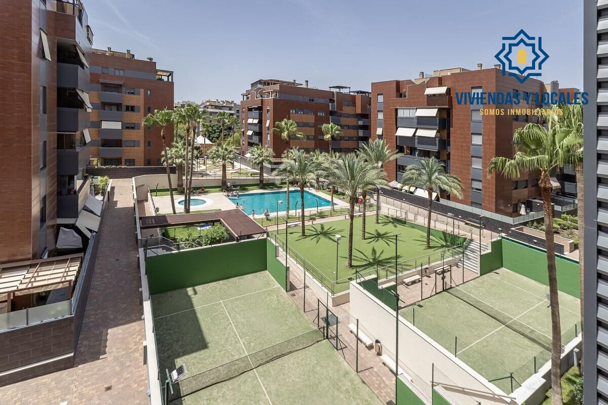 Exclusiva vivienda en Residencial Parque Lagos