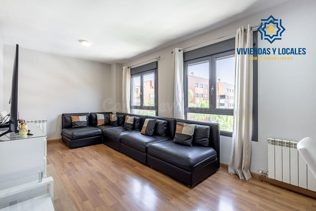 Exclusiva vivienda en Residencial Parque Lagos - foto 4