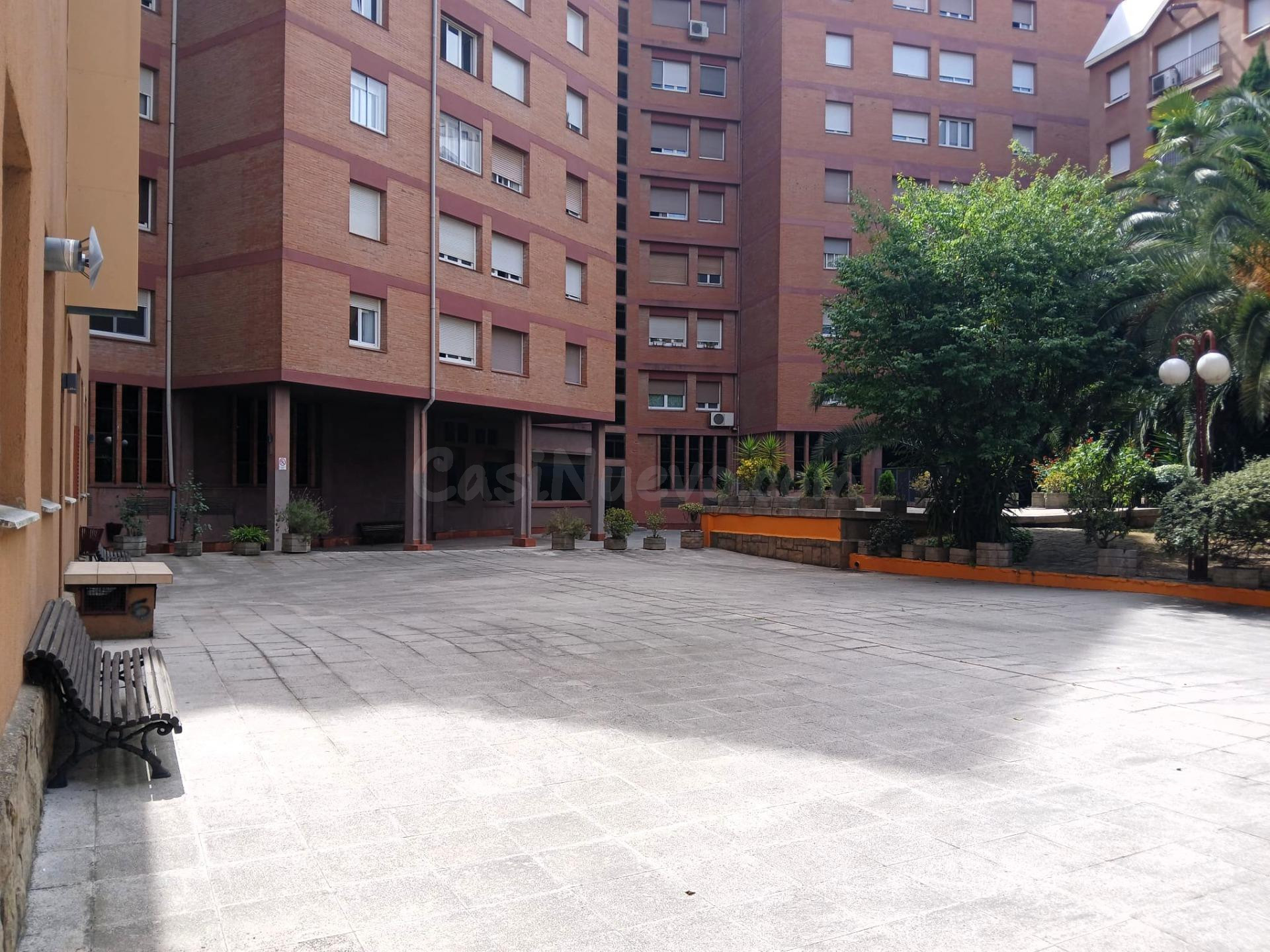 PISO DE 3 habitaciones CON PLAZA DE PARKING Y TRASTERO, EN L - foto 2