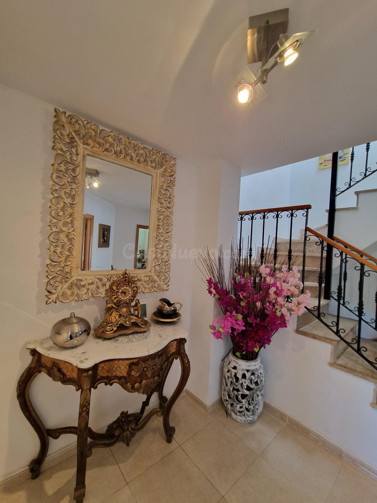 Exclusiva casa pareada con licencia turistica - foto 3