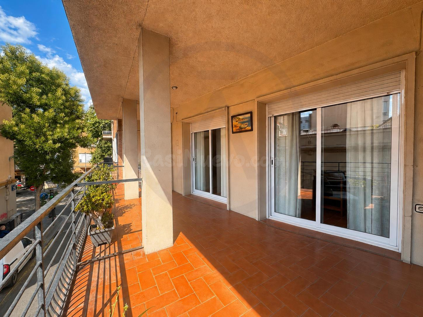 Piso de 159 m2 con terraza en plena Rambla d'Ègara.