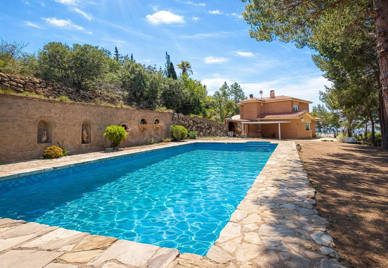 ¡Descubre el hogar de tus sueños en Castellvell del Camp!