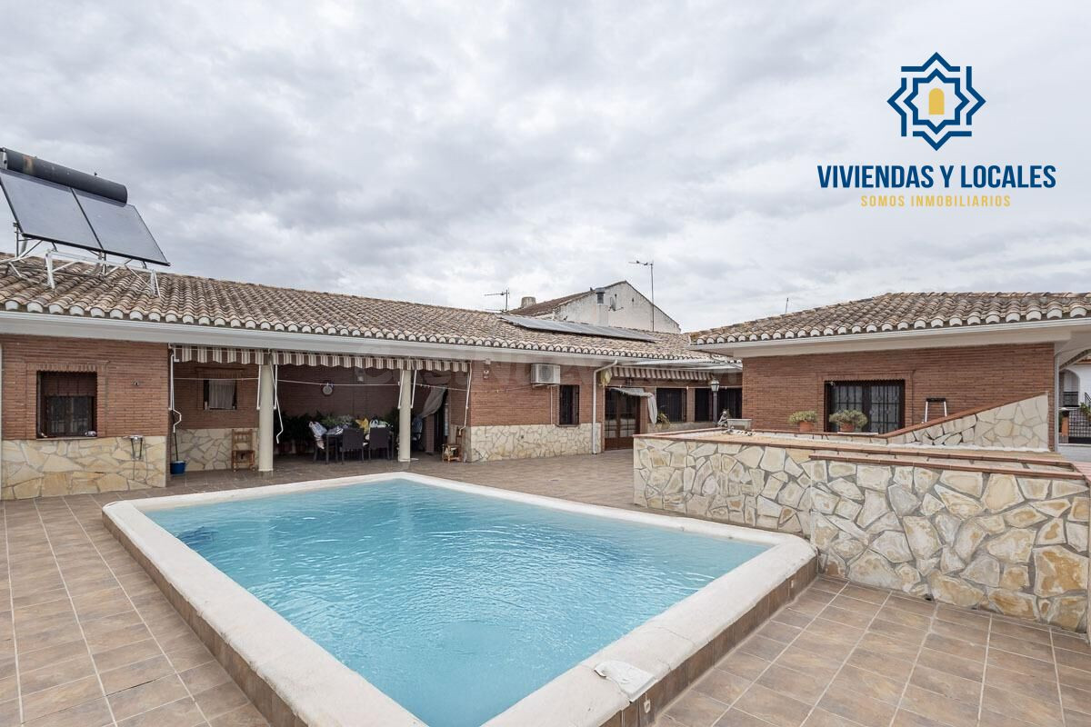 Chalet en planta baja en Pedro Ruiz, Santa Fe