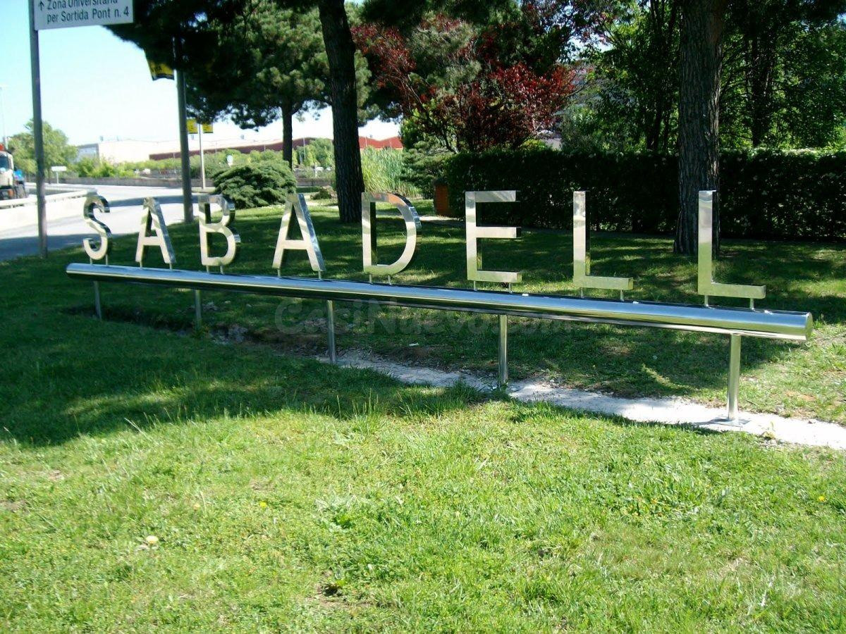 LOCAL COMERCIAL EN LA CREU DE BARBERÀ - foto 2