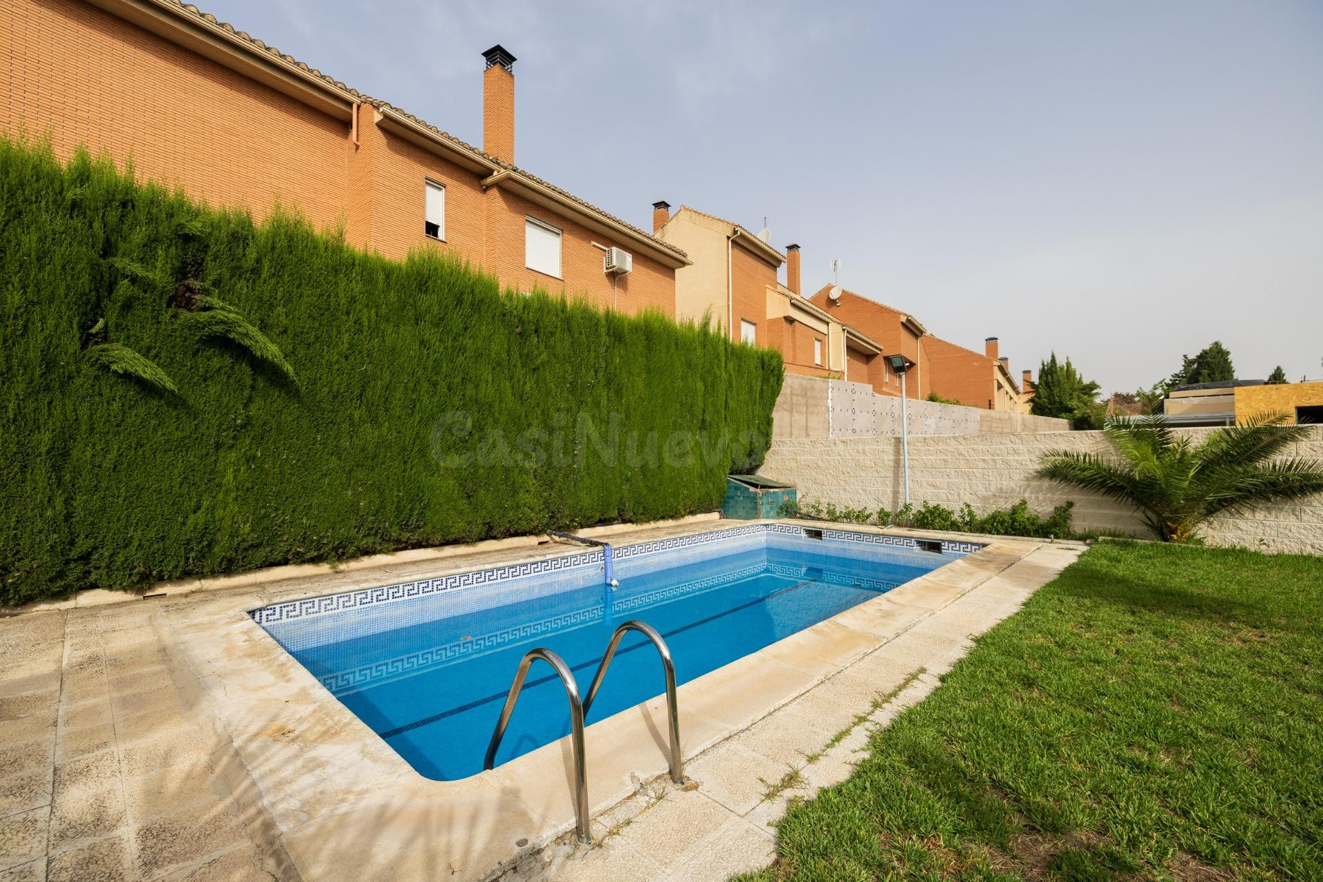 CHALET SEÑORIAL EN URB VISTA NEVADA ARMILLA, 4 DORM, 2 WC, T - foto 4