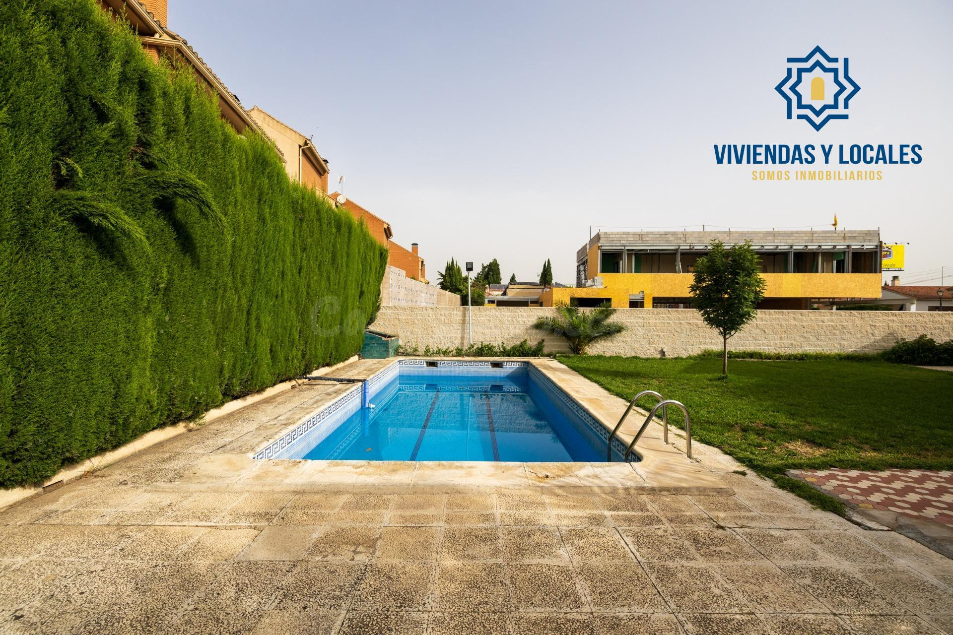 CHALET SEÑORIAL EN URB VISTA NEVADA ARMILLA, 4 DORM, 2 WC, T - foto 3