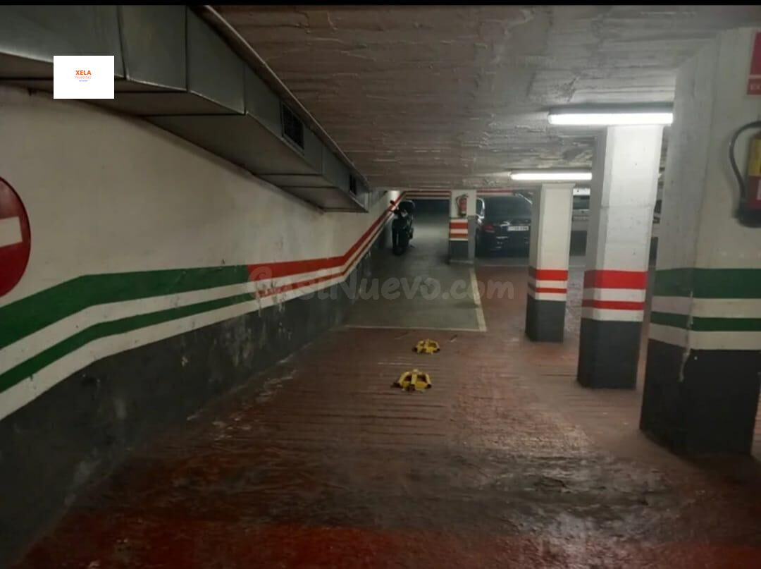 SARRIA-GRACIA Plaza de parking grande - foto 4