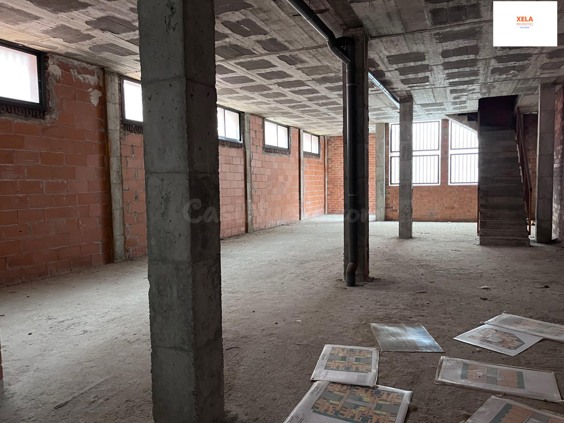Viladecans - Amplio local en venta - foto 5