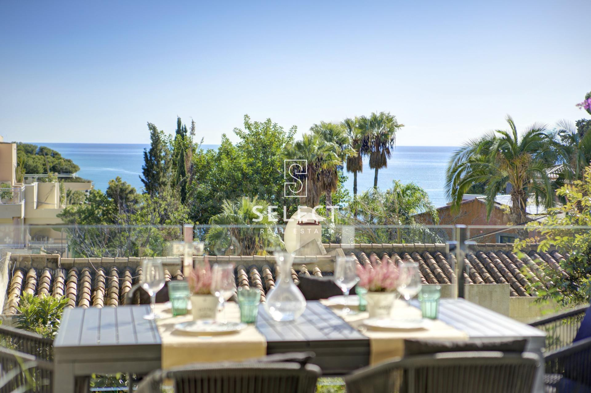 Loft con terraza y vistas a la bahía en Las Palomas, La Herr