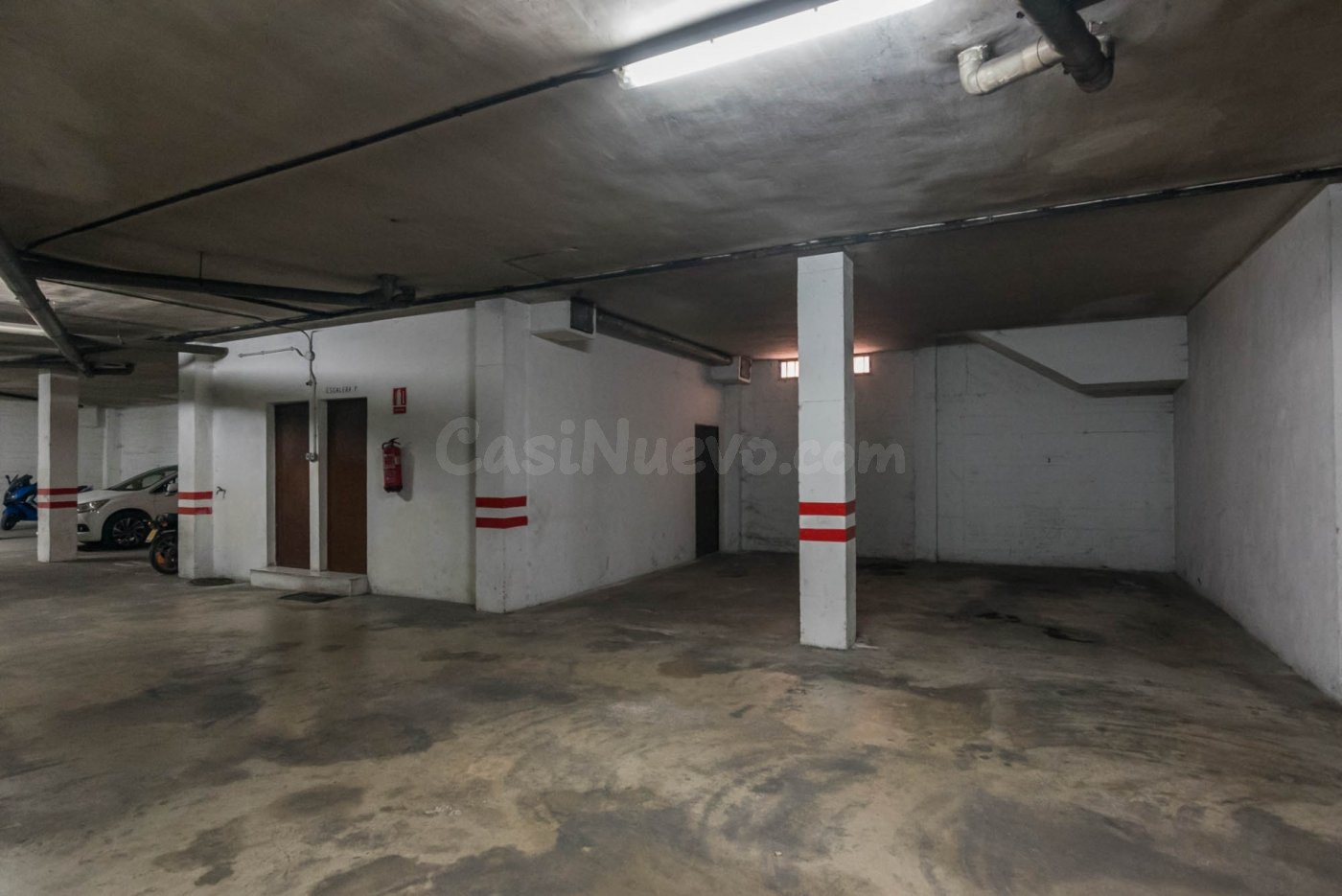 Amplio piso en planta baja con patio de 30 m2 y garaje en el - foto 4