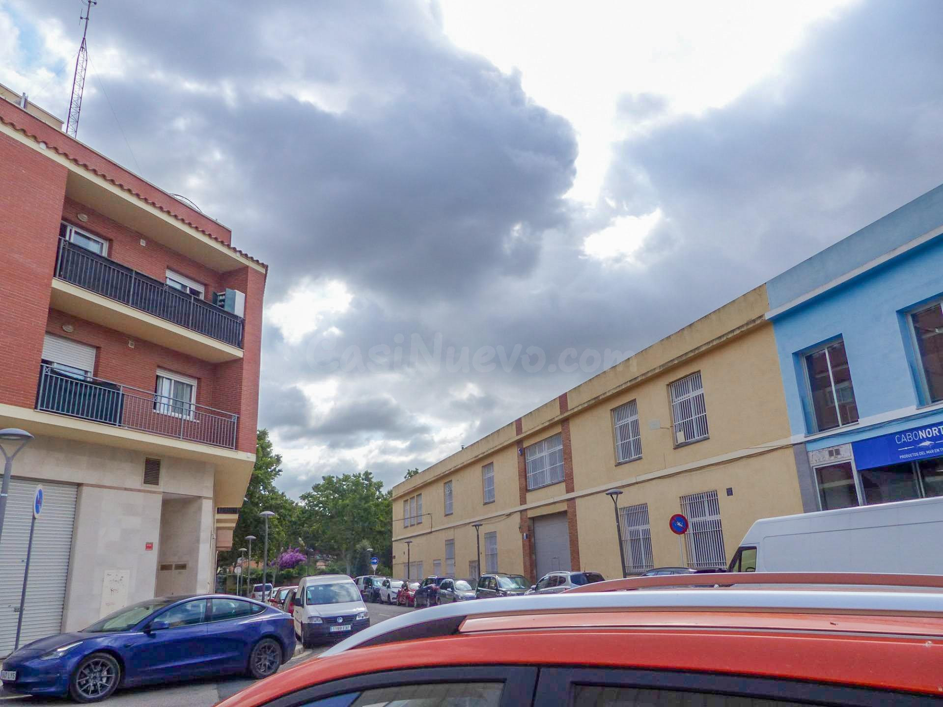 Gran nave industrial en venta en Reus - foto 2