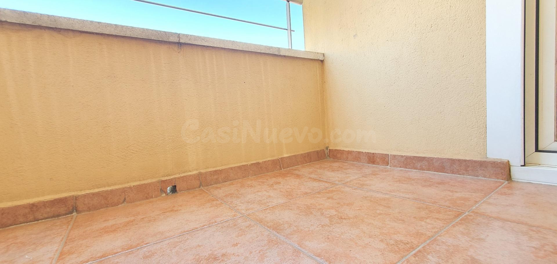 FINCA SEMI-NUEVA DE 3 habitaciones TODAS EXTERIORES - foto 5