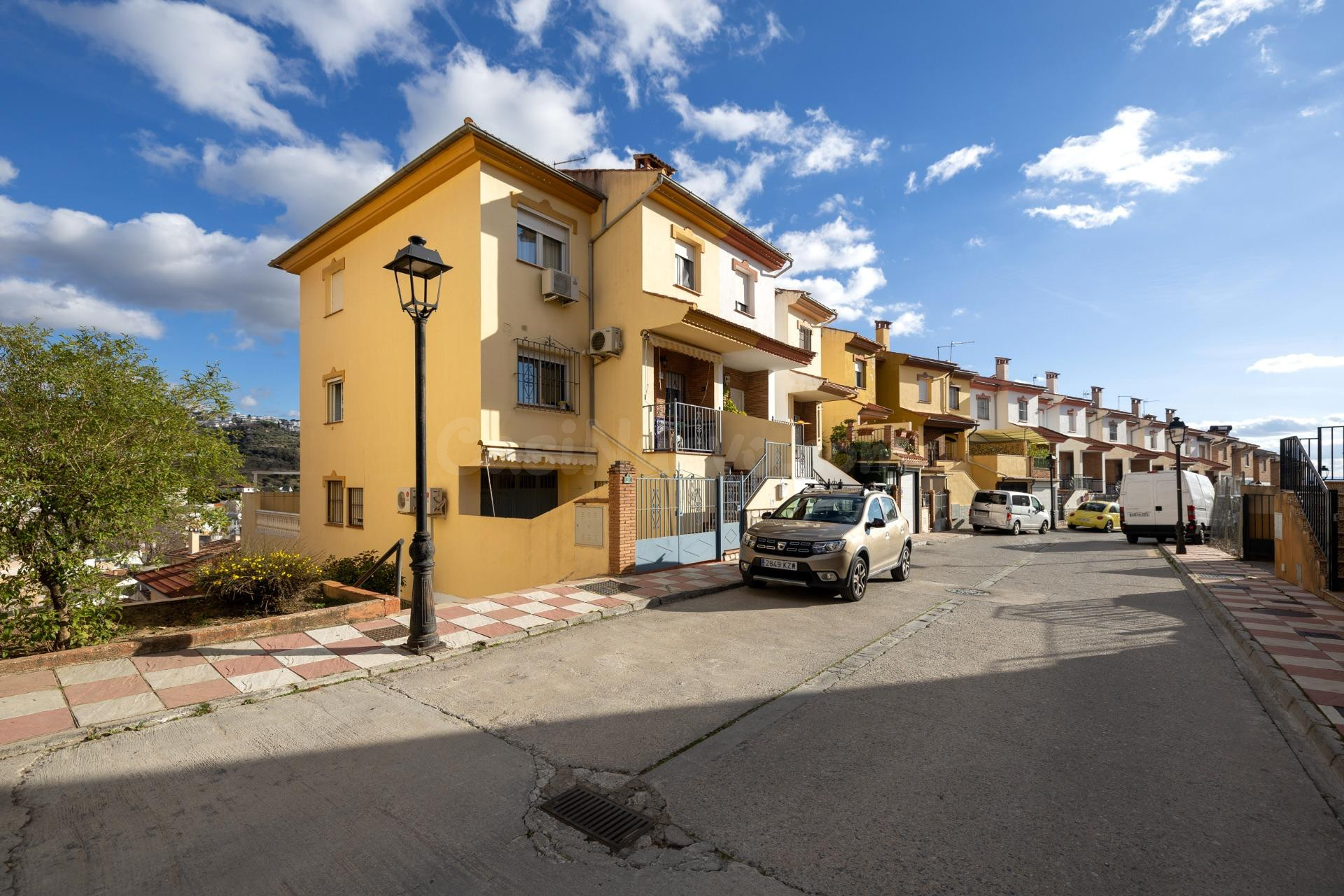 Casa/Chalet en venta en Alfacar - foto 4