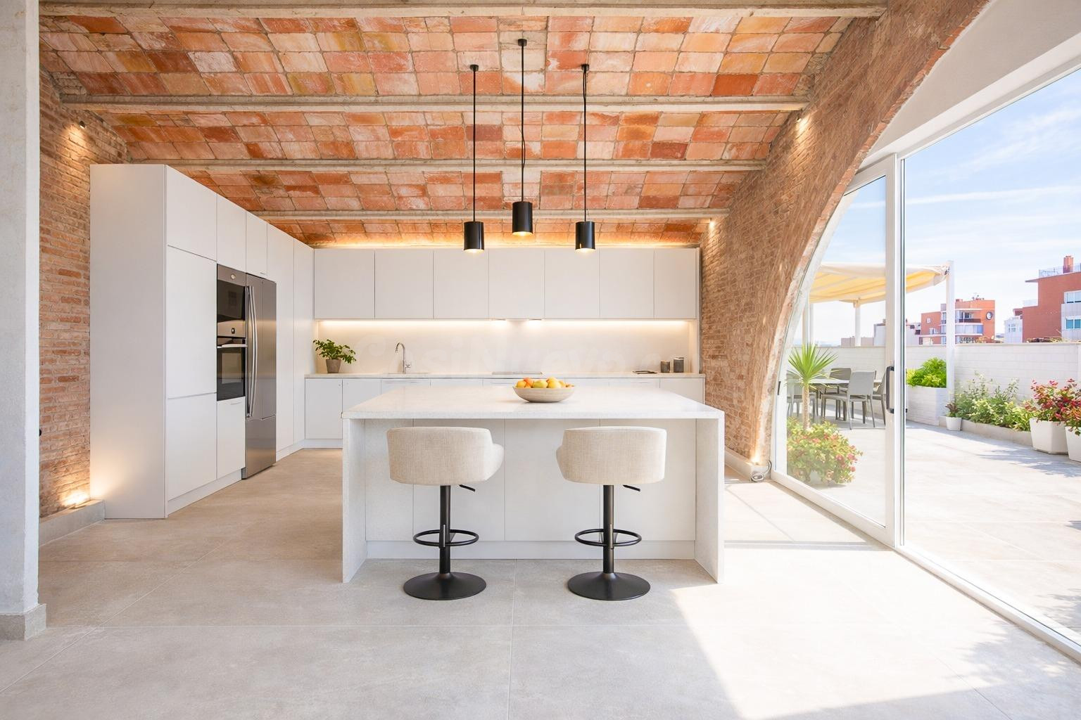 Extraordinario ático en venta en calle de Josep Anselm Clavé - foto 4