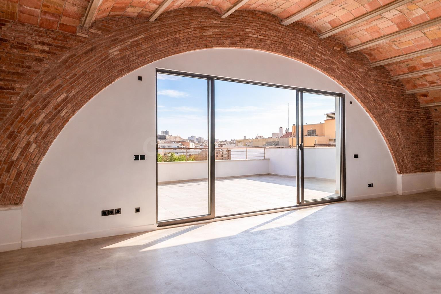 Extraordinario ático en venta en calle de Josep Anselm Clavé - foto 5