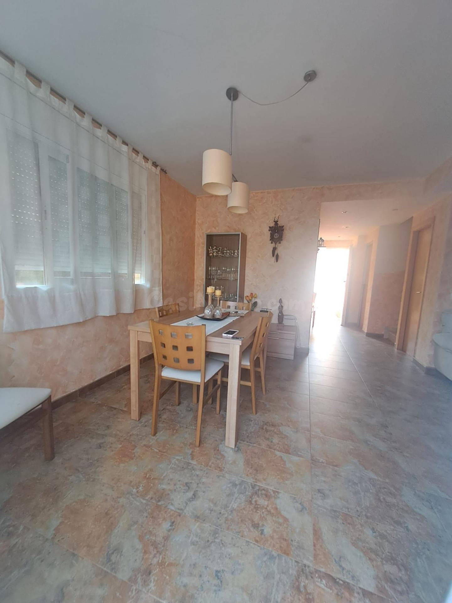 Venta de chalet adosado en Centro Miami - foto 4