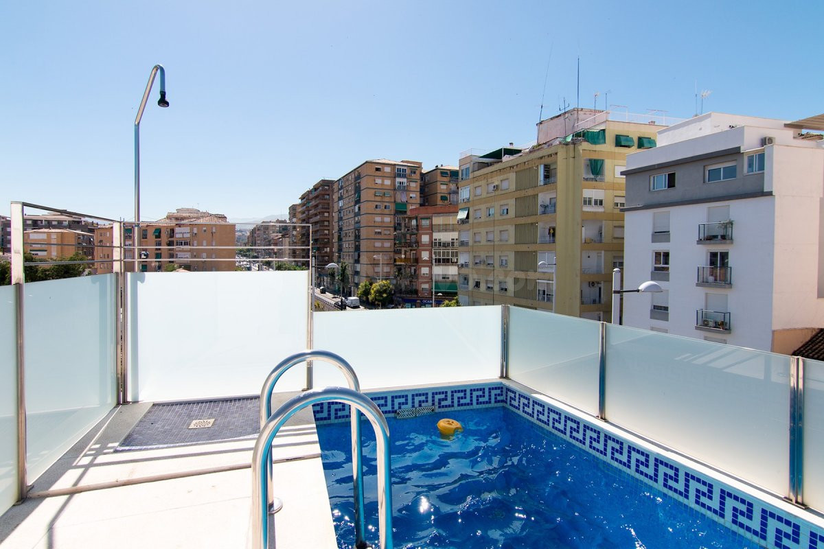 Adosado 4 habitaciones 220m² en venta - Avenida america - foto 4