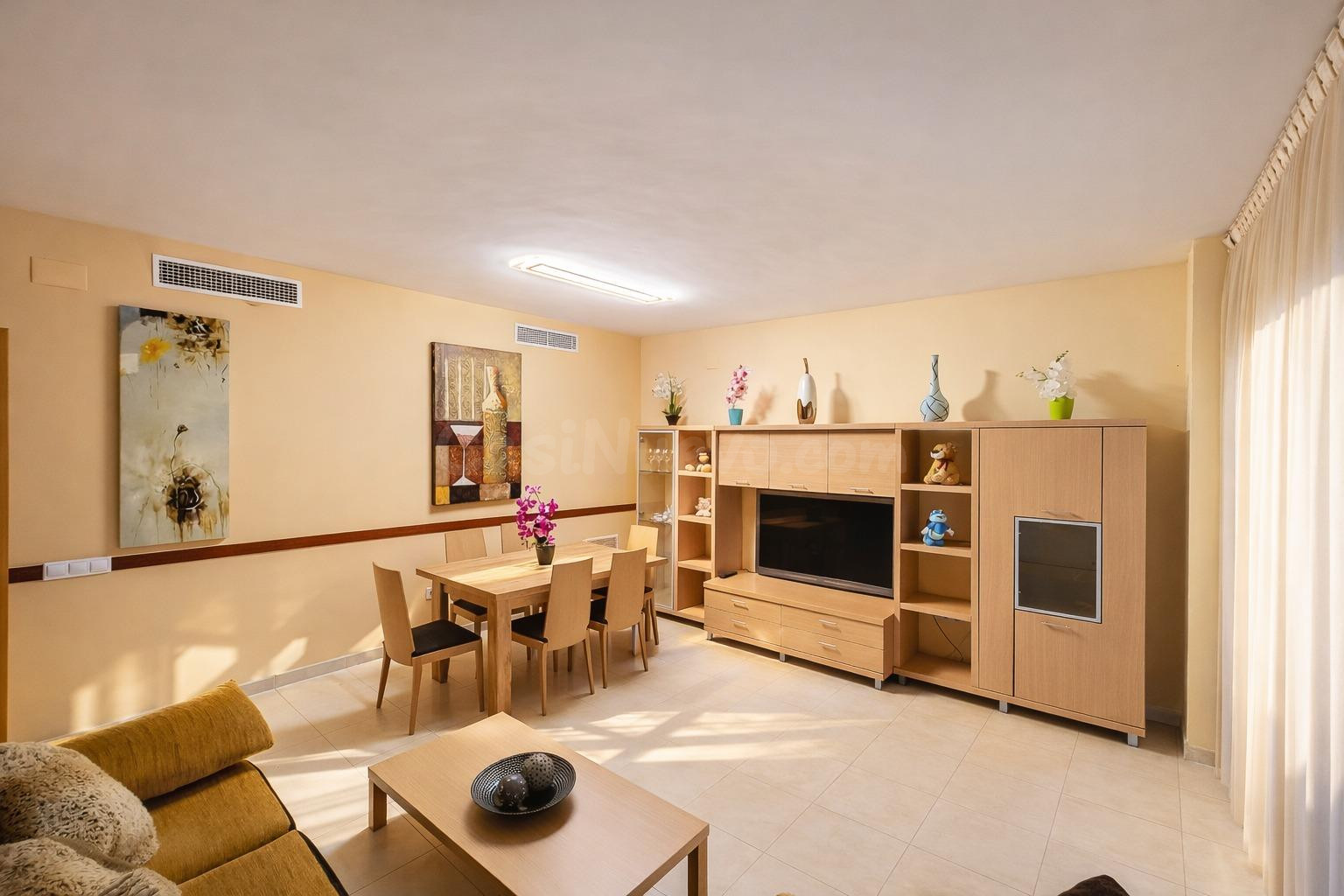 Vivienda exclusiva en Barenys piscina y parking - foto 5