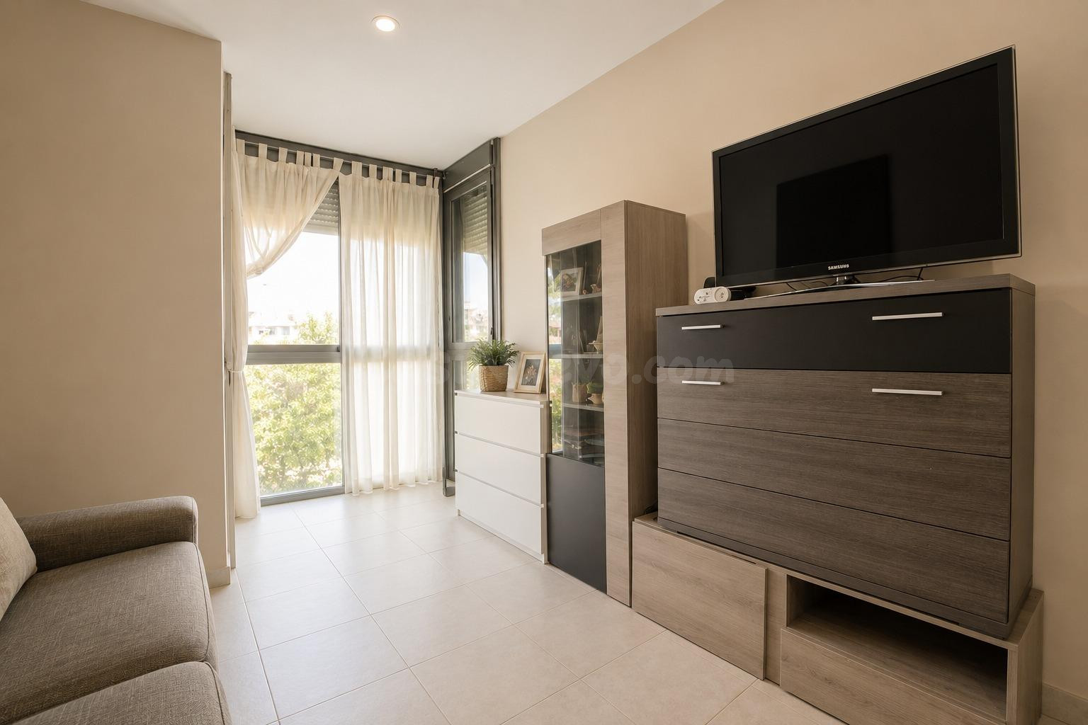 Acogedor piso en venta en Av. de Salou de Reus - foto 3