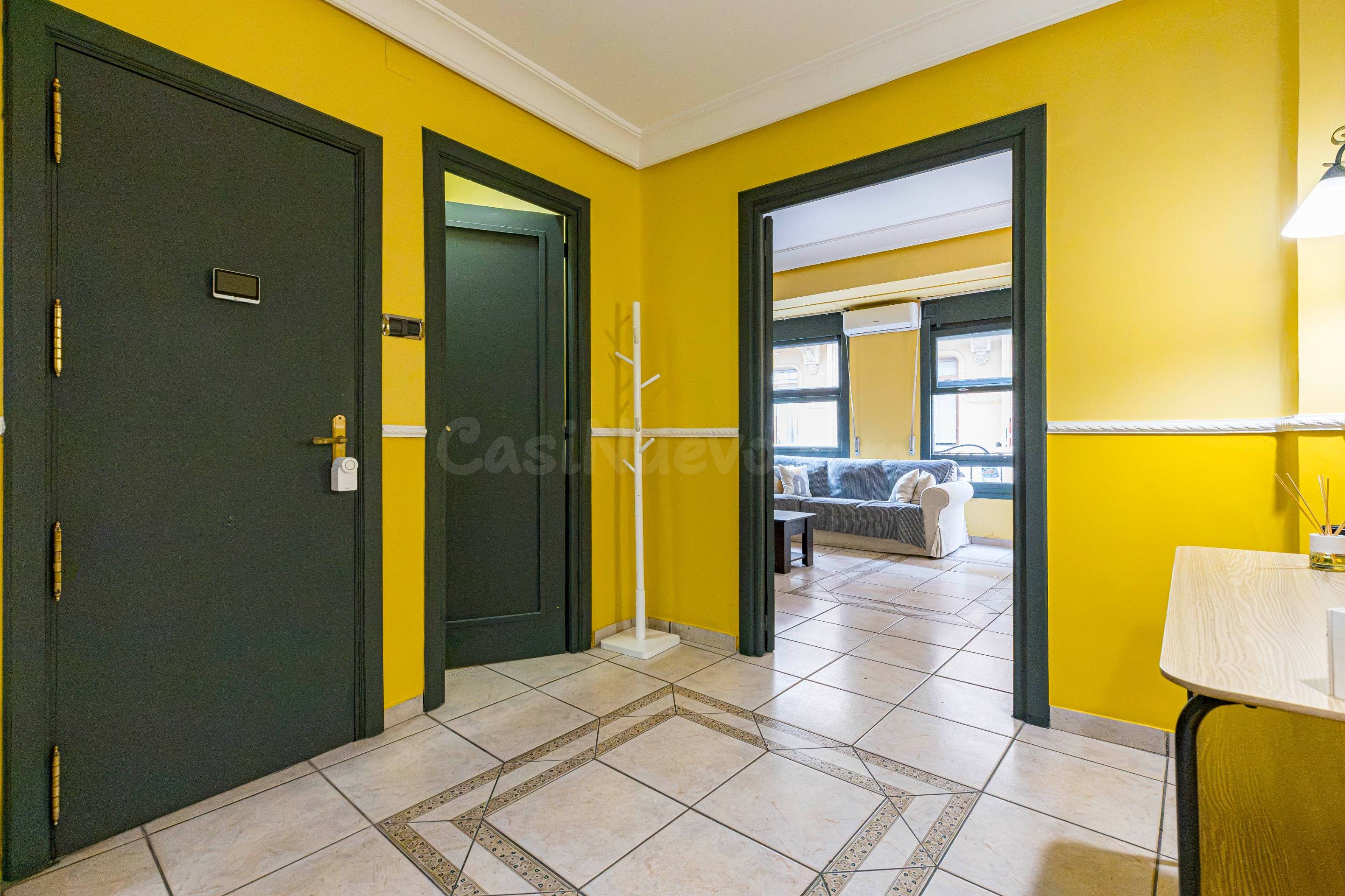 Exclusiva vivienda en Andrés Baquero con licencia turística - foto 5