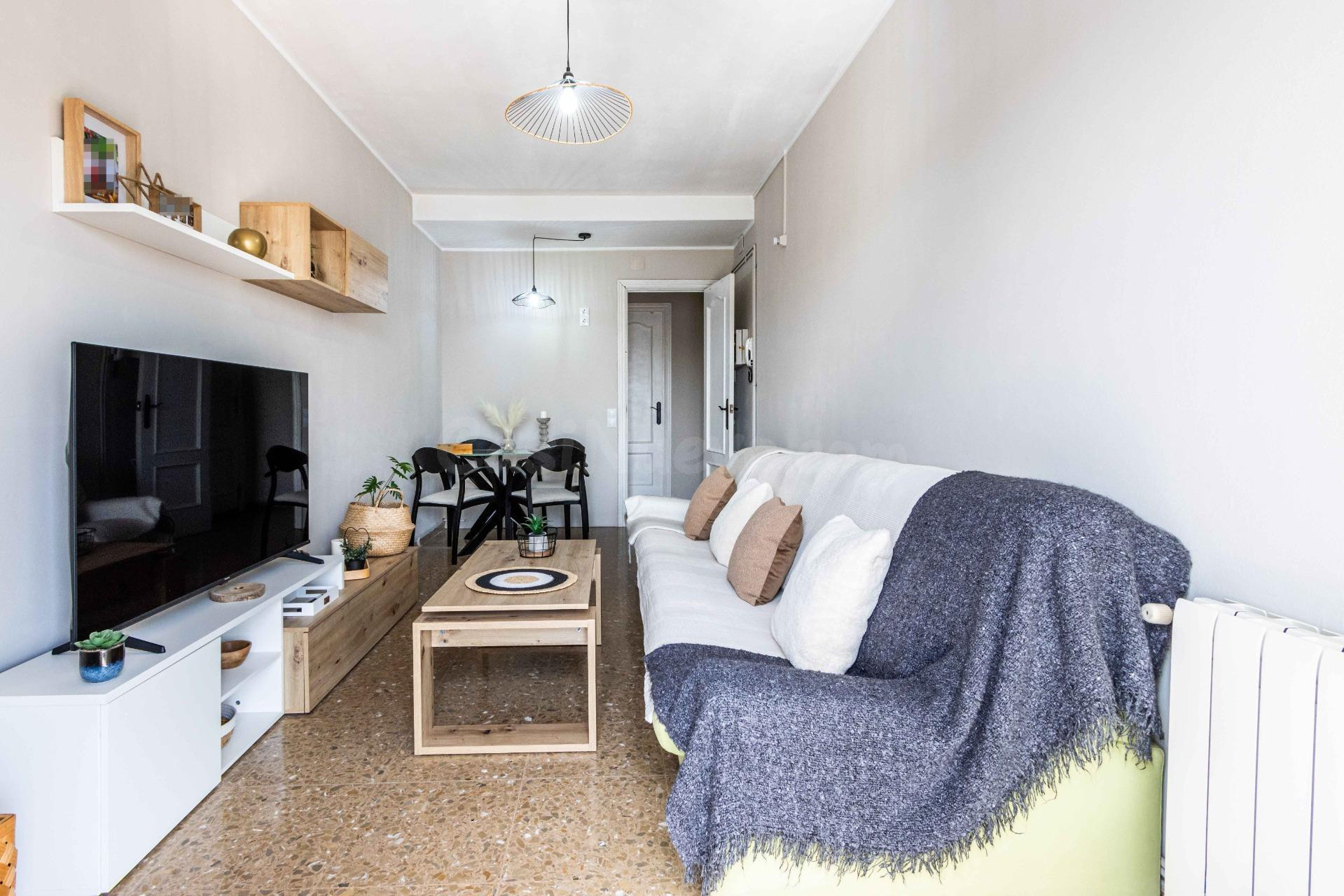 PISO DE 2 habitaciones CON BALCON EN POBLENOU - foto 4