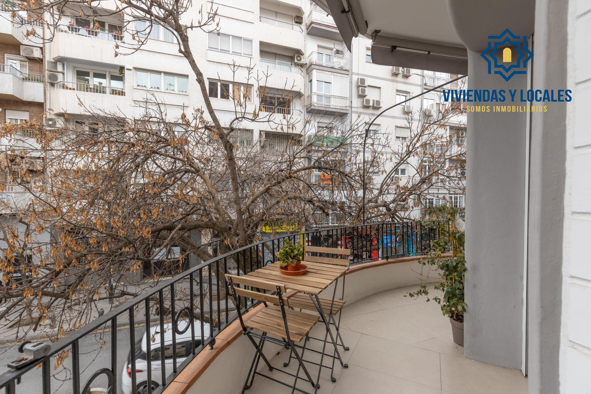 EXCLUSIVO PISO DE LUJO EN PLENO CENTRO DE GRANADA - foto 4
