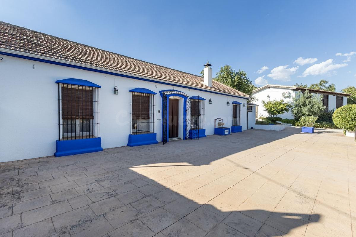 NEGOCIO CONSOLIDADO DE EVENTOS Y ALOJAMIENTO TURÍSTICO EN UN - foto 4