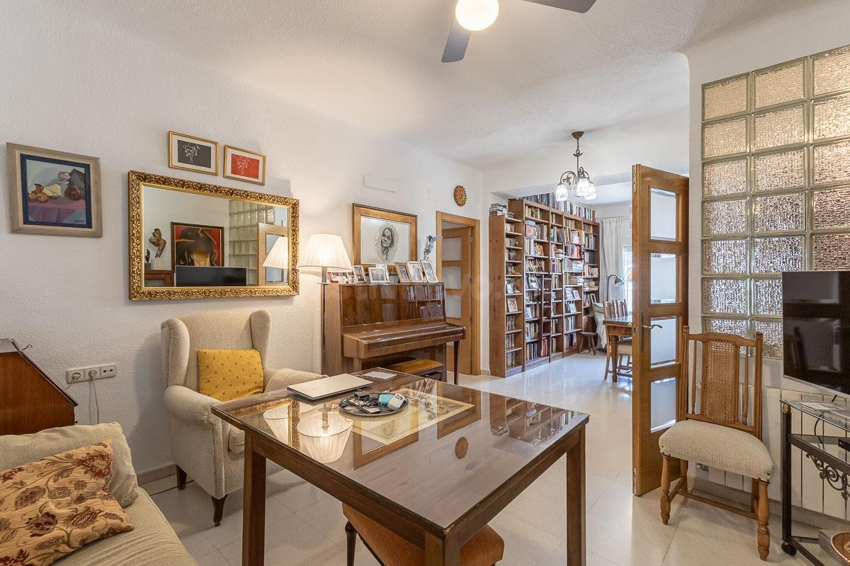 MAGNÍFICO PISO EN EL REALEJO - foto 2