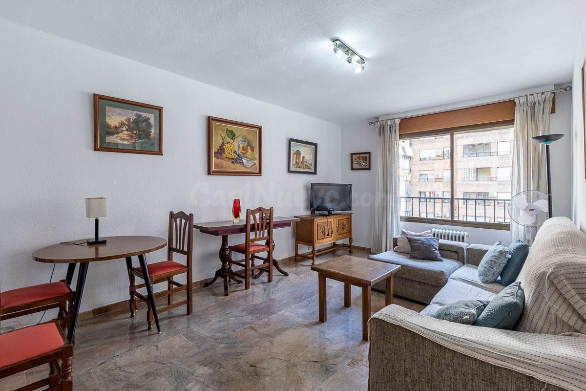 PISO EN SÓCRATES - GRANADA