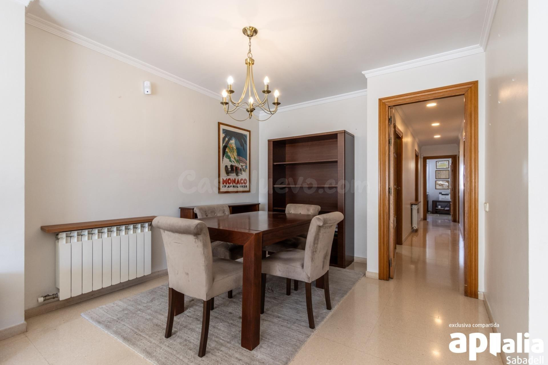 PISO DE 4 habitaciones CON PARKING EN EL EIXAMPLE - foto 5