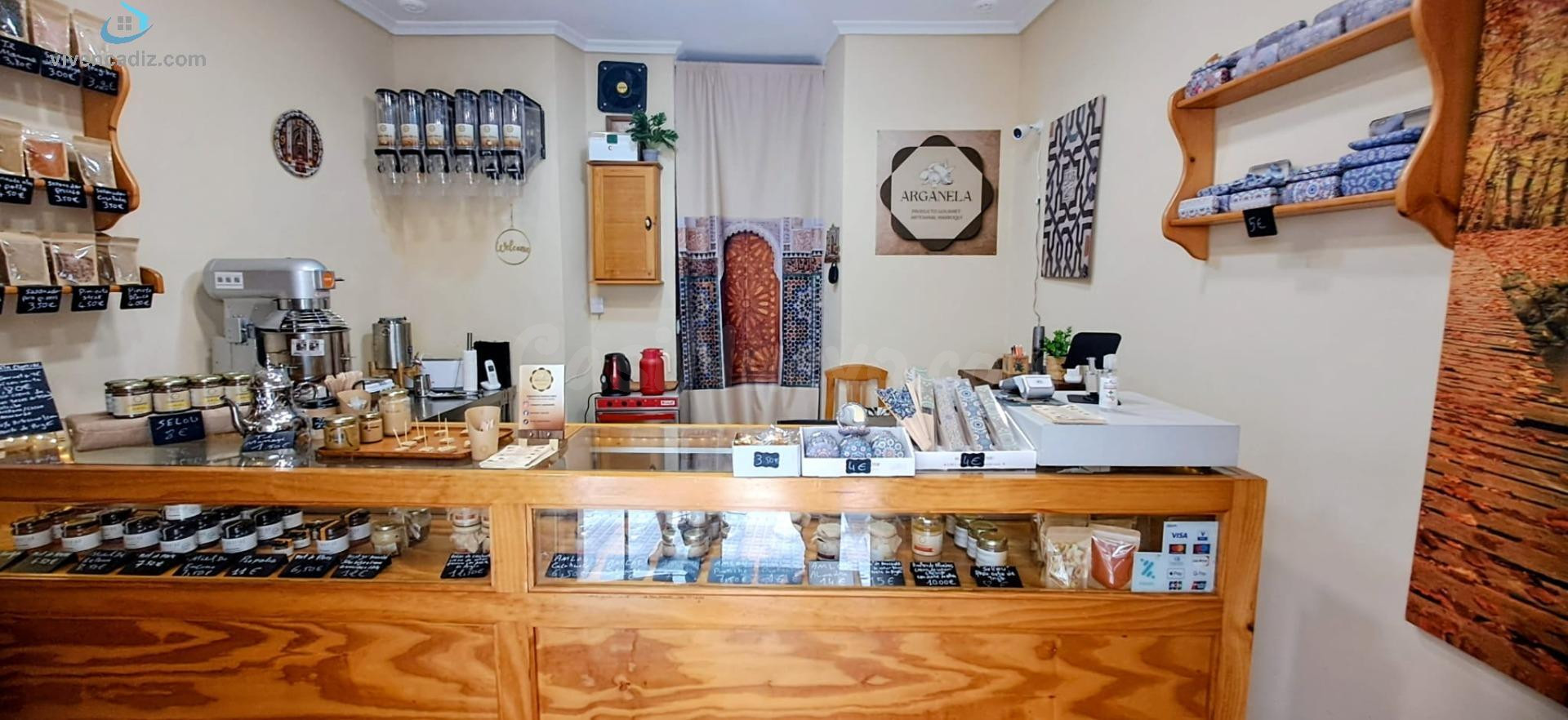 LOCAL COMERCIAL EN VENTA O ALQUILER EN PLENO CENTRO DE CÁDIZ - foto 5