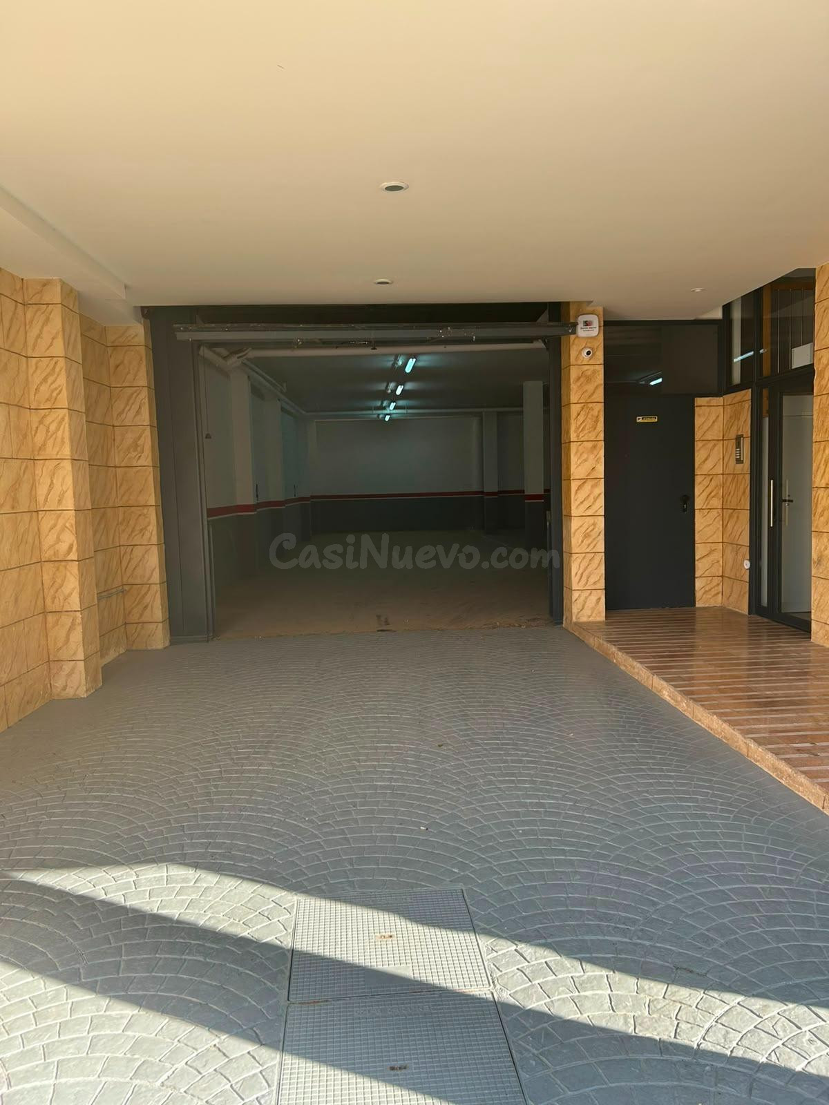 Plaça de Parking a Montbrio - foto 2
