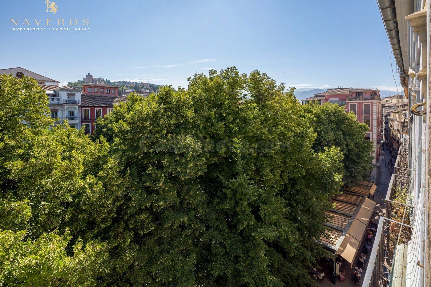 A LA VENTA EDIFICIO EN PLAZA BIB-RAMBLA - foto 2