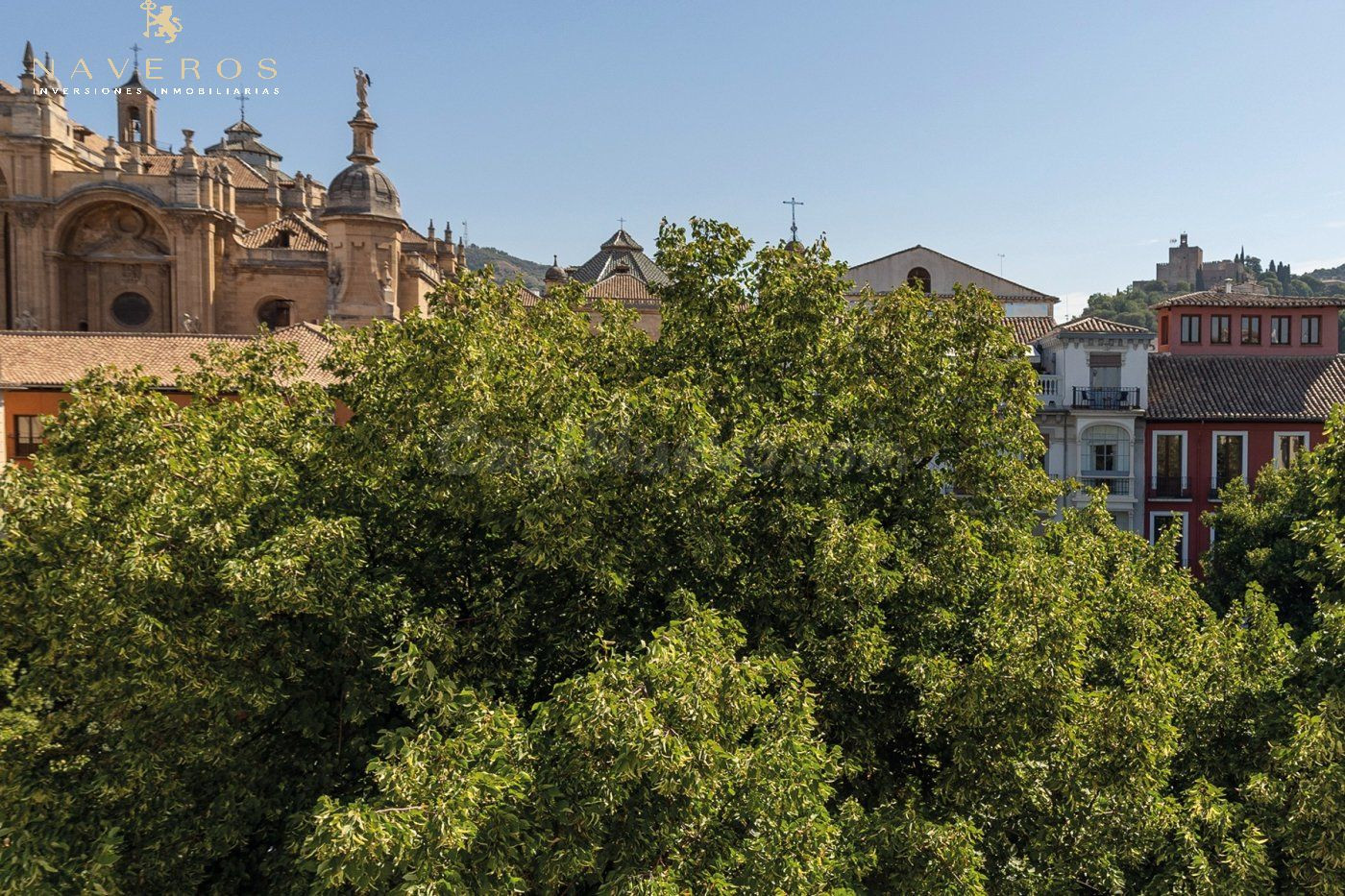 A LA VENTA EDIFICIO EN PLAZA BIB-RAMBLA - foto 3