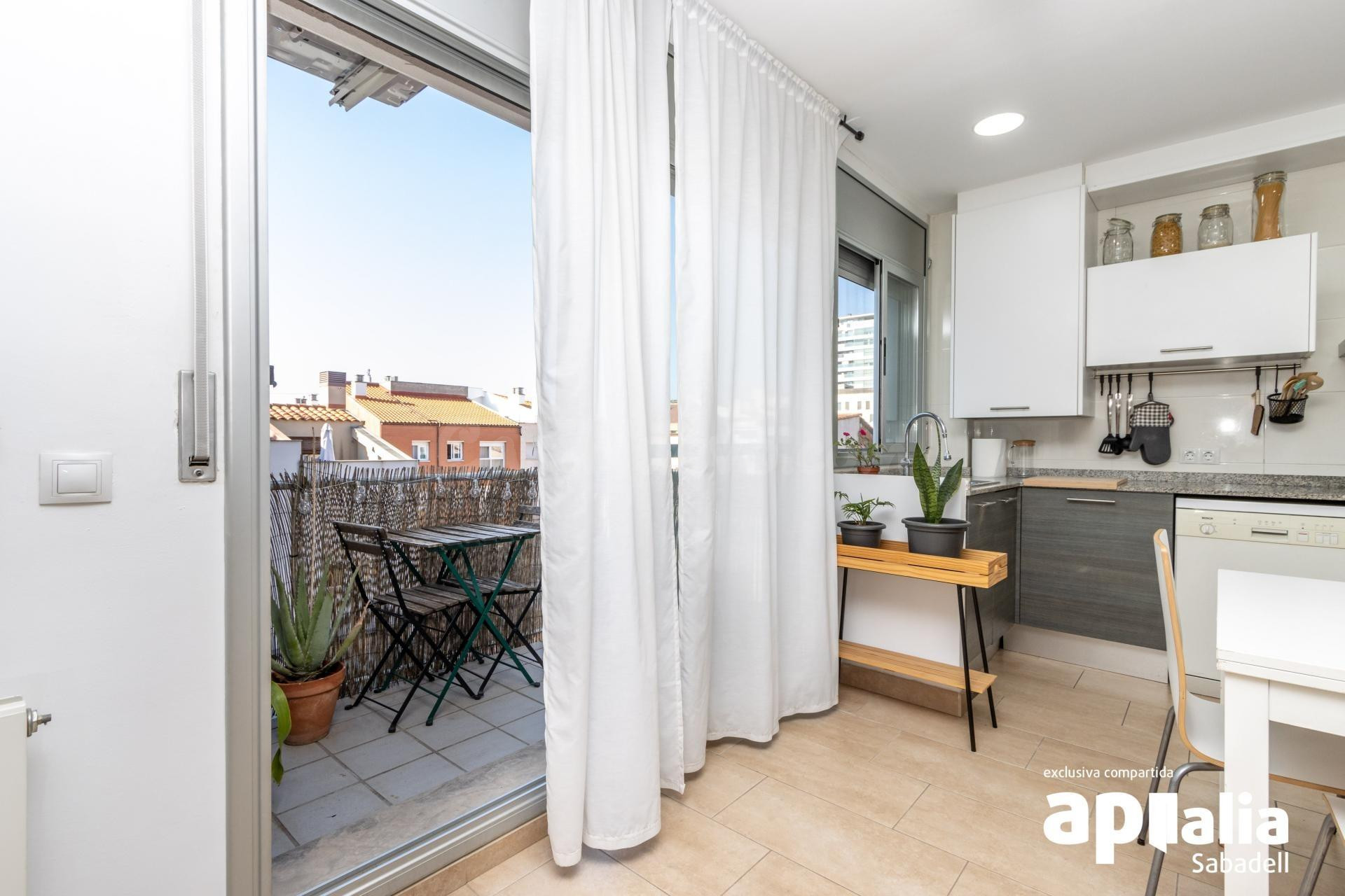 ATICO DUPLEX DE 120 M2 CON TERRAZA EN ZONA CENTRO DE SABABEL - foto 5