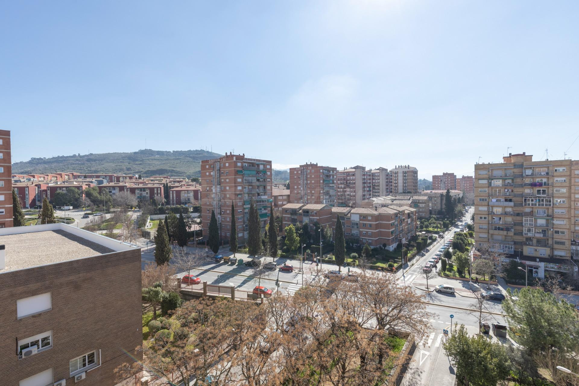 OPORTUNIDAD UNICA DE INVERSIÓN: PISO TOTALMENTE EXTERIOR CON