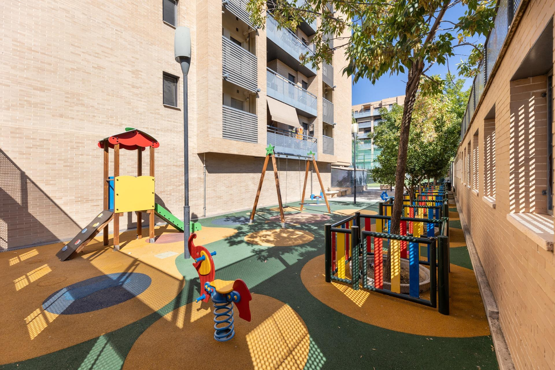 ¡Espectacular Ático Reformado con Gran Terraza, Vistas Despe - foto 5