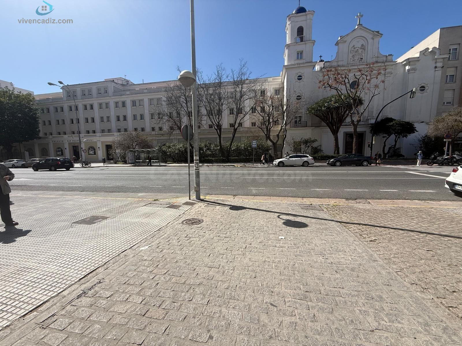 Amplio Garaje en San Felipe, Cádiz a la Venta - foto 4