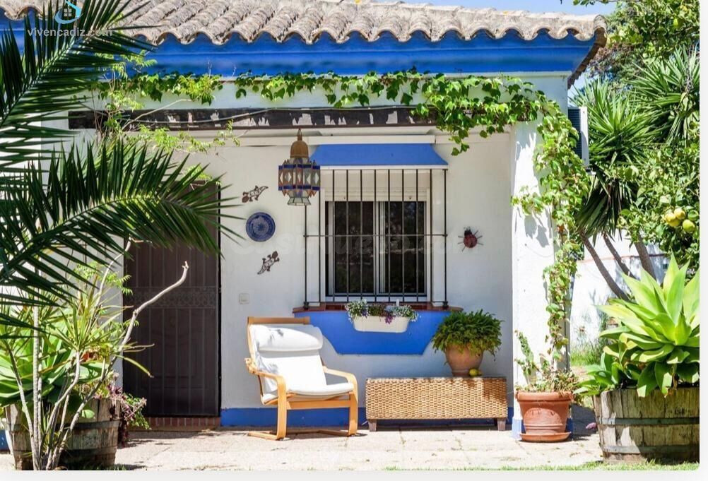 Encantador Chalet en Chiclana de la Frontera por solo €270,000 - foto 2
